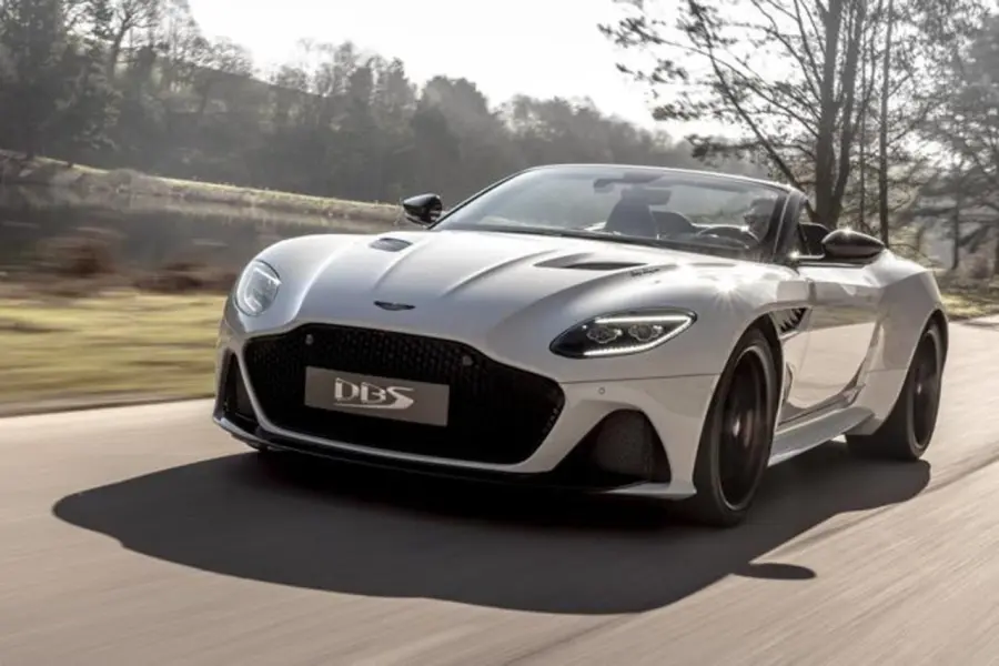 Nuova Aston Martin DBS Superleggera Volante