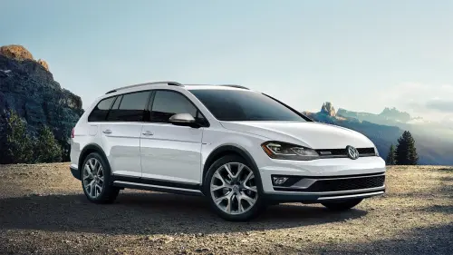 Station wagon Volkswagen: l’auto che stavi aspettando