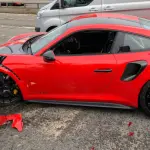 Porsche GT2 RS nuova di zecca si schianta dopo appena 2Km